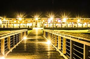 Lopez Islander Resort