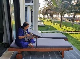 Starlight Villa Beach Resort & Spa