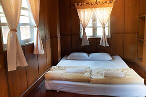 Bhupimarn Garden House