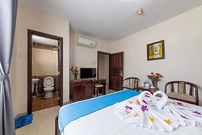 Phong Lan 2 Hotel