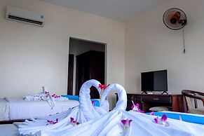 Phong Lan 2 Hotel