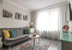 St.Pete Aparts Silver