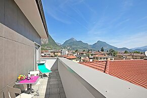 Breath of Lake Garda Apartment