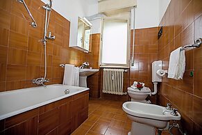 Breath of Lake Garda Apartment