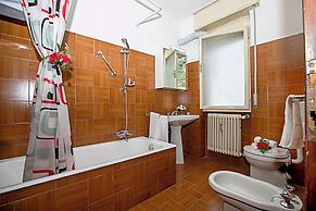 Breath of Lake Garda Apartment