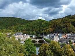 Holiday Home in La Roche-en-ardenne With Garden