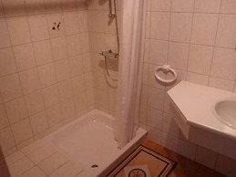 Cottage in Baugnez With Sauna