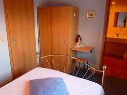 Cottage in Baugnez With Sauna