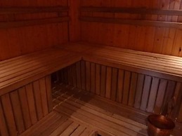 Cottage in Baugnez With Sauna