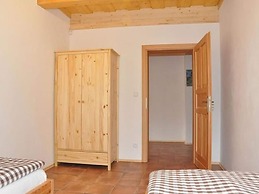 Spacious Cottage With 5 Bedrooms, Woodburning Stove, Sauna, Near Ski L