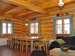 Spacious Cottage With 5 Bedrooms, Woodburning Stove, Sauna, Near Ski L