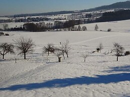 Spacious Cottage With 5 Bedrooms, Woodburning Stove, Sauna, Near Ski L