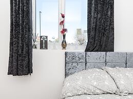 Simplistic Apartment in Croydon near Wandle Park