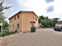 Apartment in ilo With Private Pool