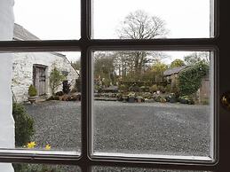 Holiday Home in Ceredigion With Garden
