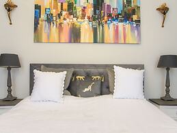 Lovely Apartment Near Town Center