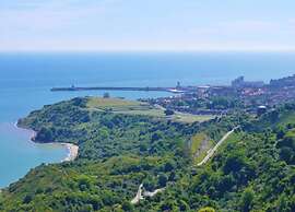 Apartment in Folkestone Near Sandgate Beach