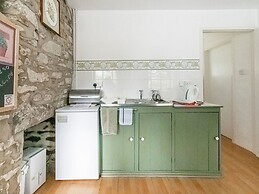 Deluxe Holiday Home in Ceredigion With Garden