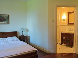 Tasteful Villa on the Polish Coast in Beautiful Nature, Lovely Garden,