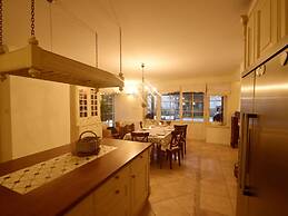 Tasteful Villa on the Polish Coast in Beautiful Nature, Lovely Garden,