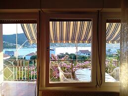 Neat Apartment in Vinisce With Magnificent sea