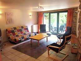 Holiday Home in Viroinvlal With Garden