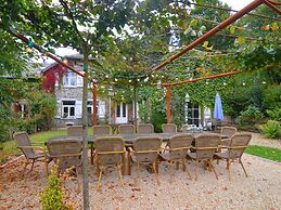 Spacious Cottage With Backyard and Large Garden