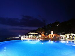 Belvilla by OYO Resort Baia del Silenzio 1