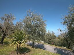 Belvilla by OYO Soiano Mono