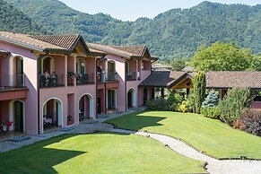 Apartment by Lake Idro With Mountain Views
