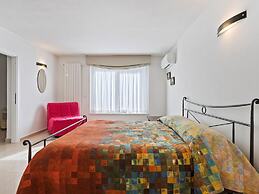 Villa a Barasso Vicino al Centro