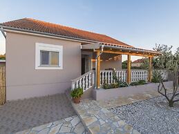 Charming Holiday Home With Private Pool