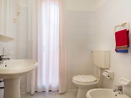 Belvilla by OYO Marina Tipo Tre - Sei