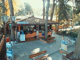 Belvilla by OYO Marina Tipo Tre - Sei