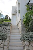 Holiday House in a Quiet Area,covered Terrace