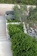 Holiday House in a Quiet Area,covered Terrace