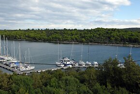 Holiday House in a Quiet Area,covered Terrace