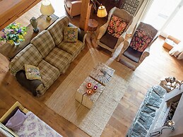 Holiday Home With Garden in Houffalize