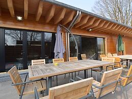 Luscious Holiday Home Pool & Sauna