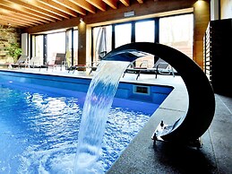 Luscious Holiday Home Pool & Sauna