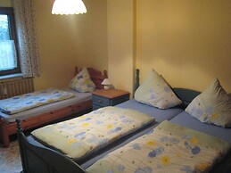Spacious Apartment in Morbach With Garden