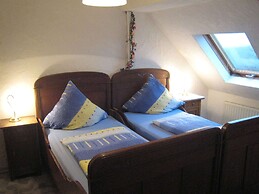 Spacious Apartment in Morbach With Garden