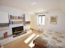 Chic Stay Near Baltic Beach
