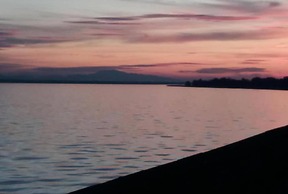 Lovely Apartment with Covered Terrace & Hot Tub