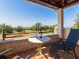 Gorgeous Villa With Private Pool and Covered Terrace & Sea View