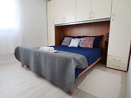 Apartment in Maslenica With Terrace