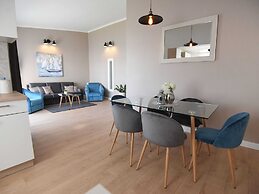 Apartment in Maslenica With Terrace