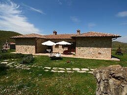 Belvilla by OYO Tito