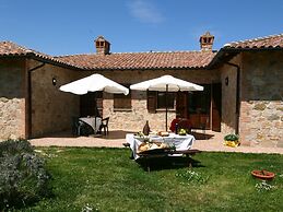 Belvilla by OYO Tito