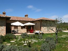 Belvilla by OYO Tito